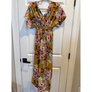 Monteau Los Angeles Mustard Yellow Floral Maxi Dress V-Neck Smocked Waist Small